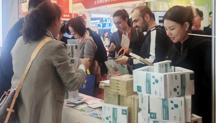 Qingdao Saildar Medical Co., Ltd. met hyaluronzuurverband schittert in Chengdu Beauty Expo en begint een nieuwe reis op het gebied van huidverzorging